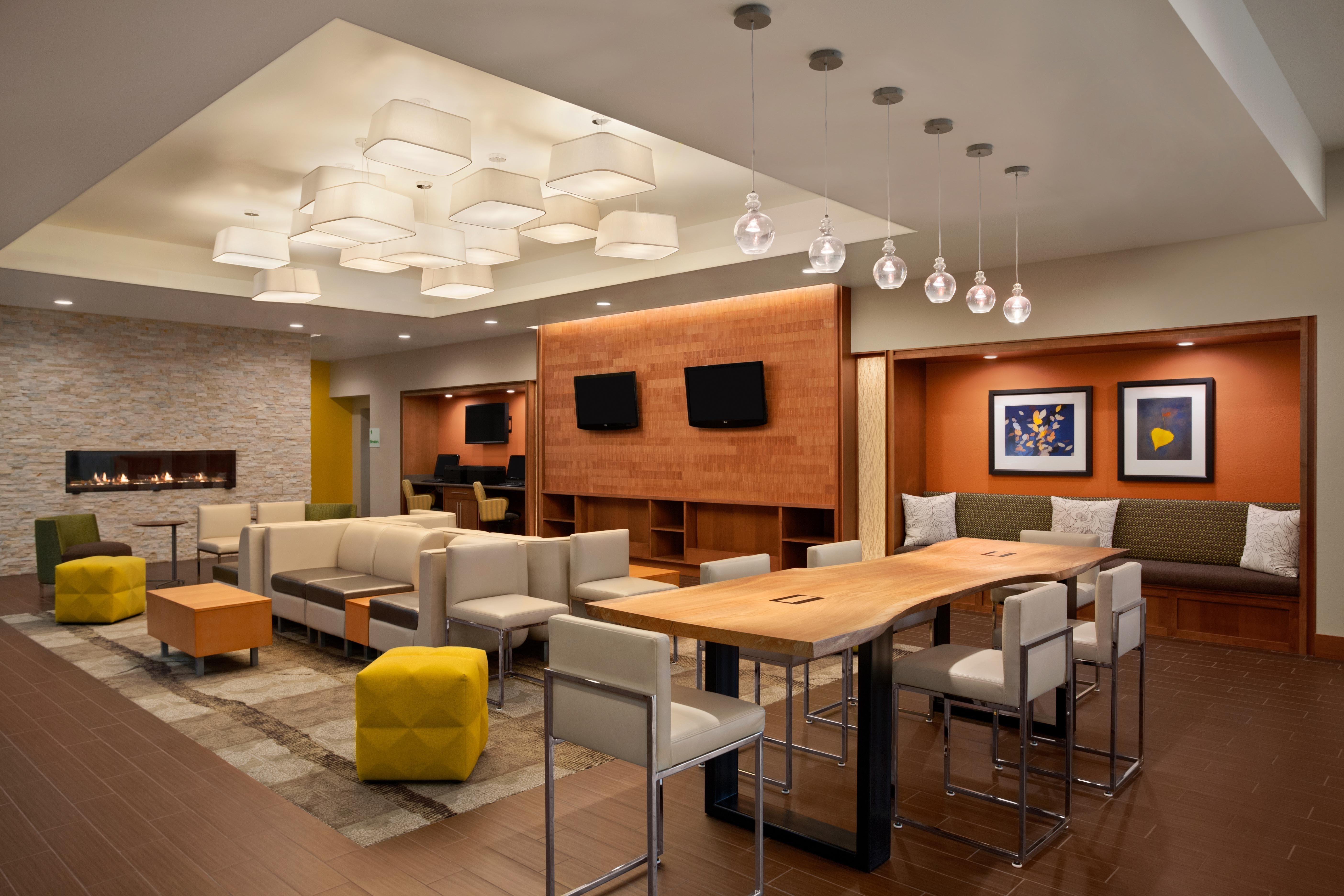 Holiday Inn Portland-Airport I-205 By Ihg Exterior photo